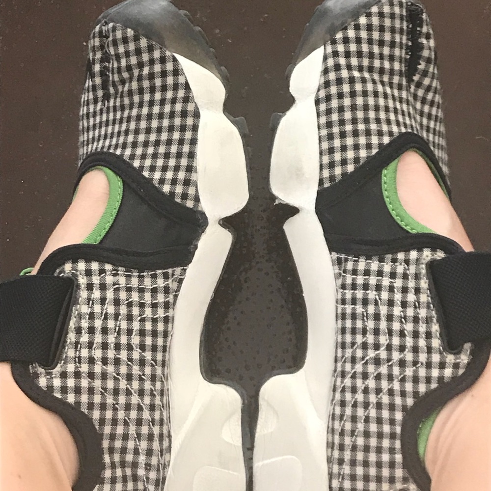 Nike Air Rift shoes